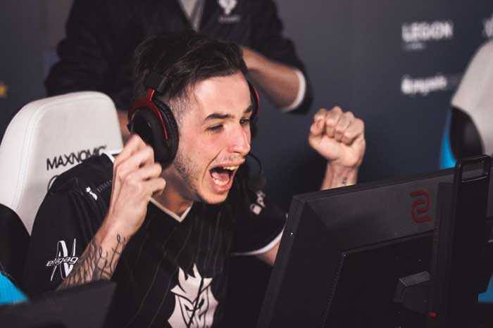 现尤为突出 现尤为突出