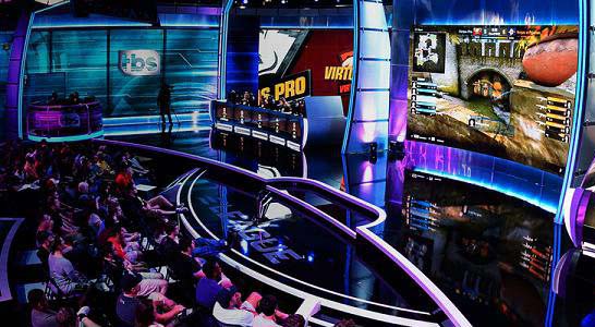 体力充沛的 体力充沛的